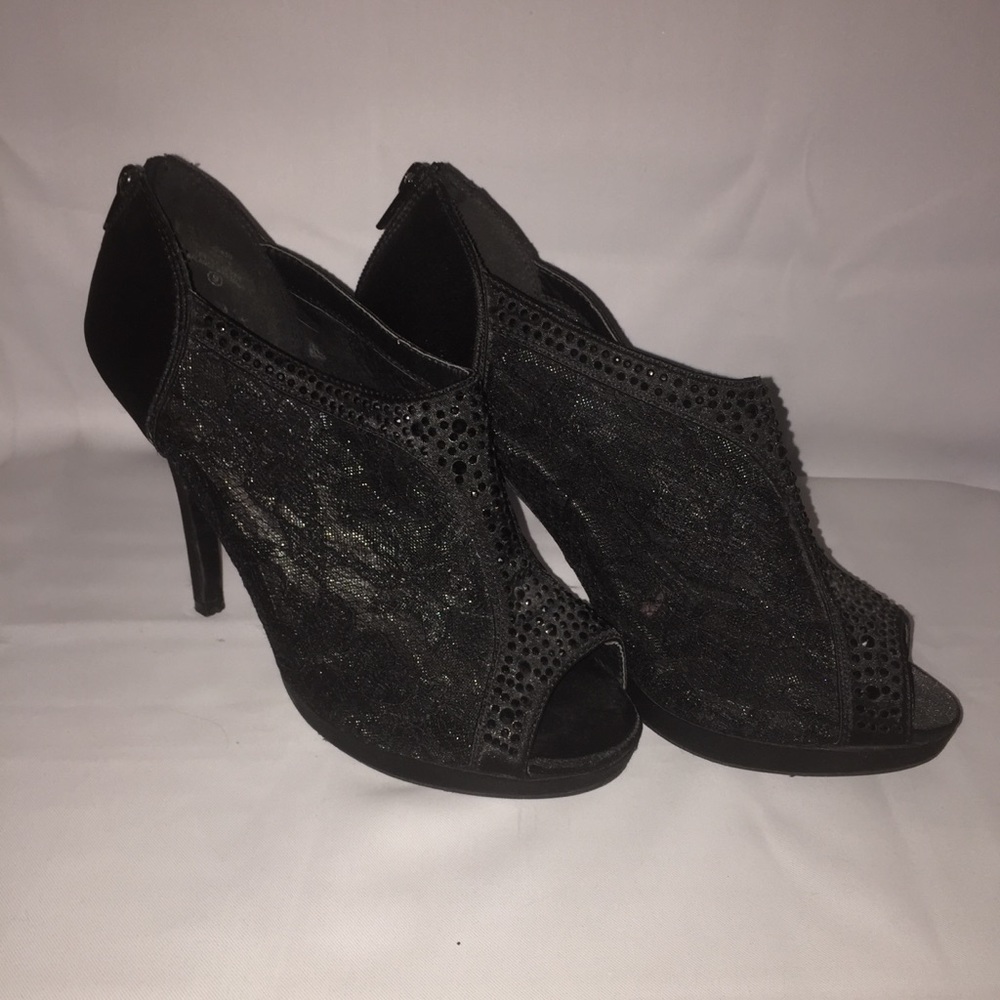 Black Lace Heels